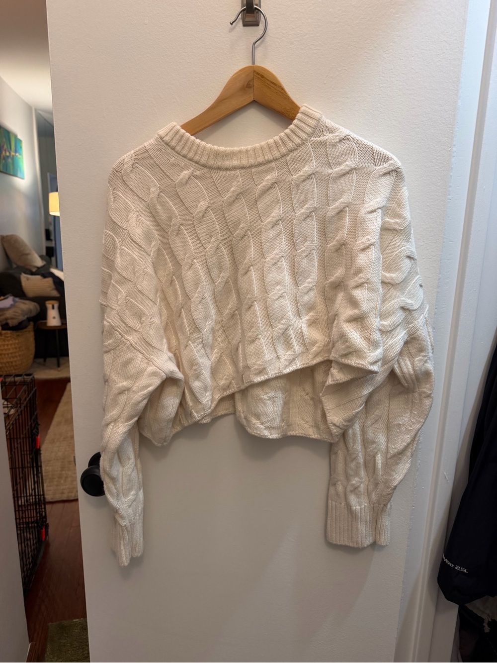 Aritzia Babaton Glory Cropped Cable Knit